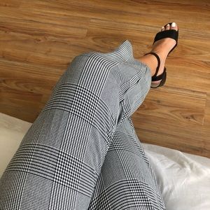 NWT H&M Cropped glen plaid Pants